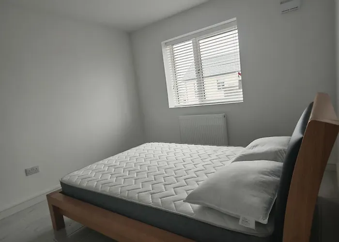 Bed & Breakfast Double *