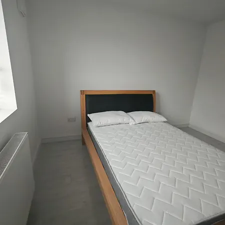 Bed & Breakfast Double *