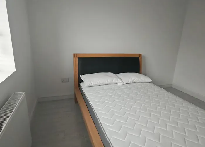 Bed & Breakfast Double *